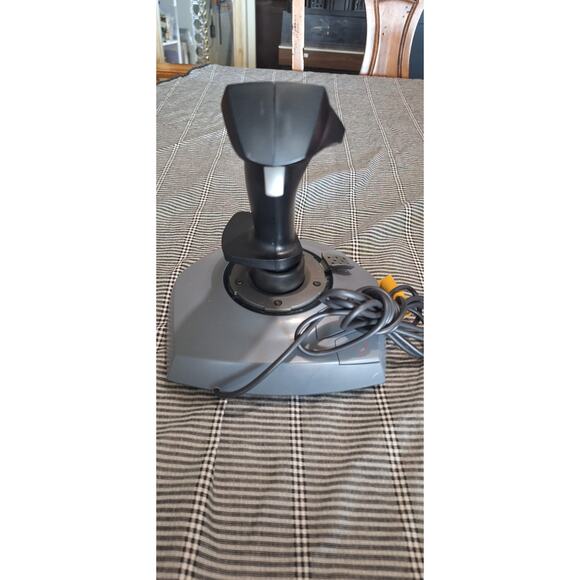 Logitech Wingman Extreme Digital 3D - Joystick - 7 Buttons - Wired- Excellent - Picture 4 of 10